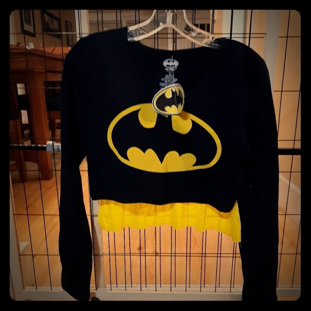 Black & Yellow Batman Cropped Long-Sleeve Top Large Halloween Comic